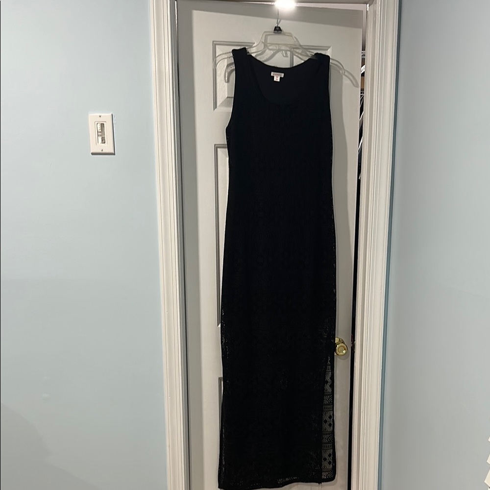 Xhilaration Black Sheath Maxi Dress Crew Neck Sleeveless